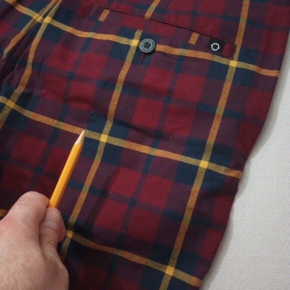 Empyre Men's Shorts‎ Size 30 NEW WITH TAGS Red Plaid Relaxed Fit Cotton Spandex - Picture 9 of 10